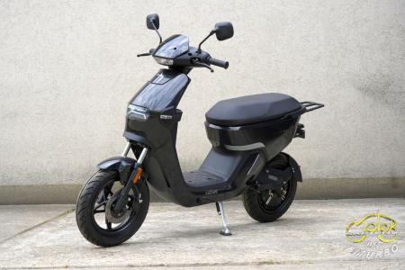 Keeway E-Zi Plus elektromos robogó 2021 modell 3