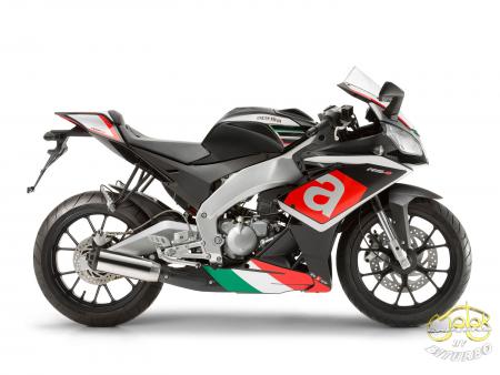 Aprilia RS4 50 replica sportmotor jobb oldal