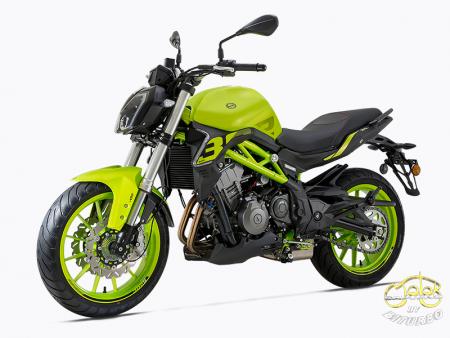 Benelli 302S zöld sportmotor 9