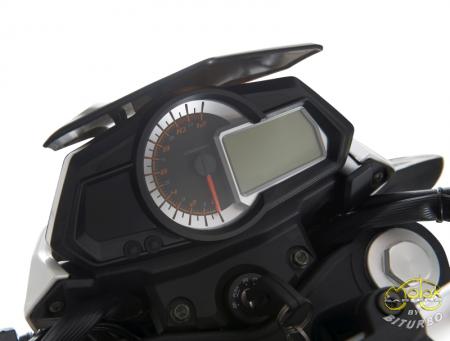 Benelli BN 251 naked bike 3