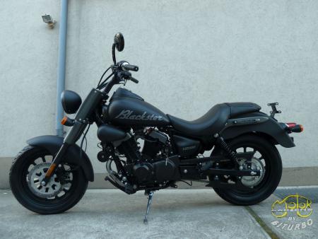 Keeway Blackster 250 roadstar 1