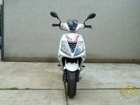 Keeway Blade 125 robogó 5