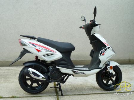 Keeway Blade 125 robogó 7