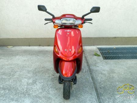 Kymco DJ 50 robogó eleje