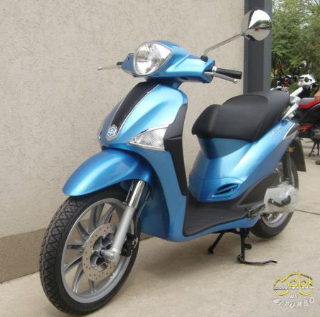 Piaggio Liberty 50 robogó 3