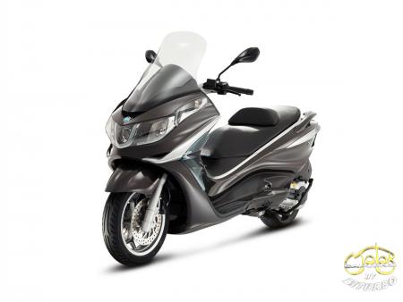 Piaggio X10 500 barna robogó 4