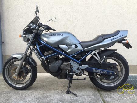 Suzuki GSF 250 Bandit I túramotor 1