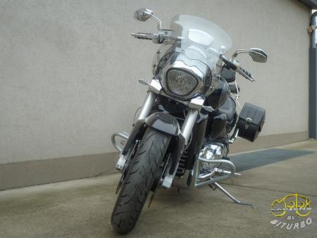 Suzuki VZR 1800 Intruder eleje